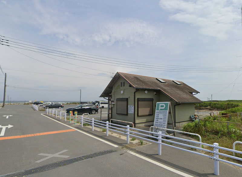 作田海水浴場駐車場