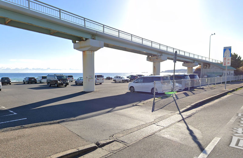 坂下海岸駐車場